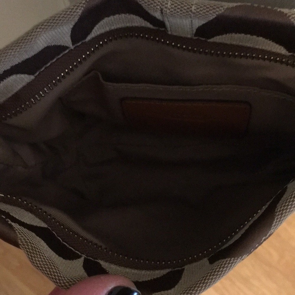 Coach purse - Picture 2 of 3
